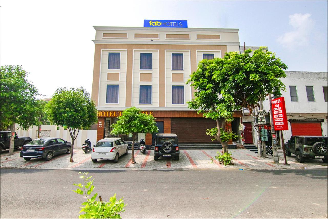 Fabhotel Prime Taj Castle Amritsar Esterno foto