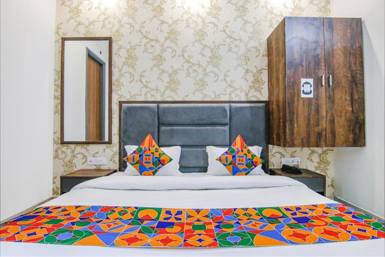 Fabhotel Prime Taj Castle Amritsar Esterno foto