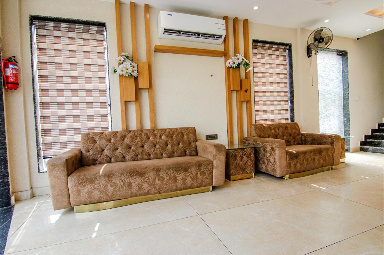Fabhotel Prime Taj Castle Amritsar Esterno foto